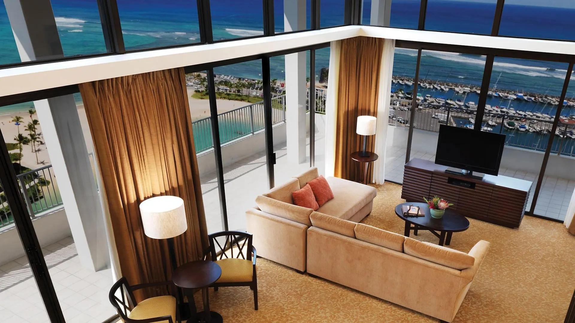 Hilton Grand Vacations Club At Hilton Hawaiian Village Honolulu 3*,  United States
