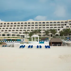 golden-parnassus-resort-and-spa.quintano-roohotels.com/